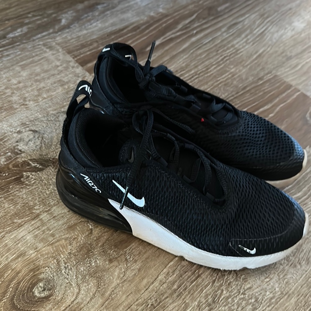 Nike Air Max. Boys.
